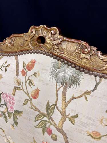 18th Century French Regence Giltwood Marquise Chair