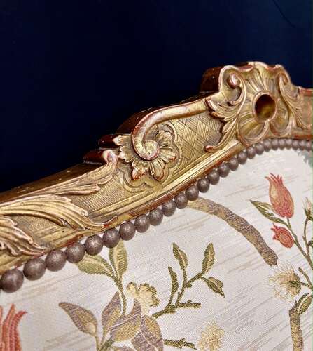 18th Century French Regence Giltwood Marquise Chair