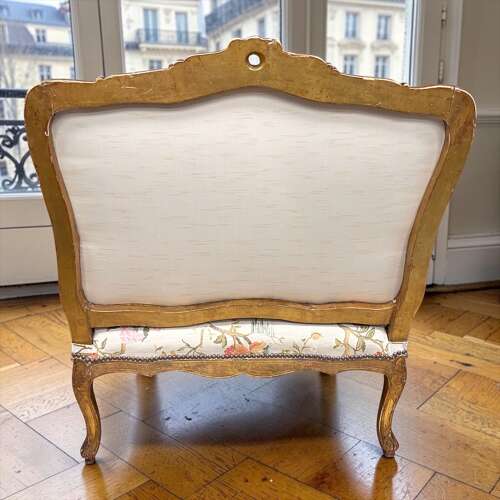18th Century French Regence Giltwood Marquise Chair
